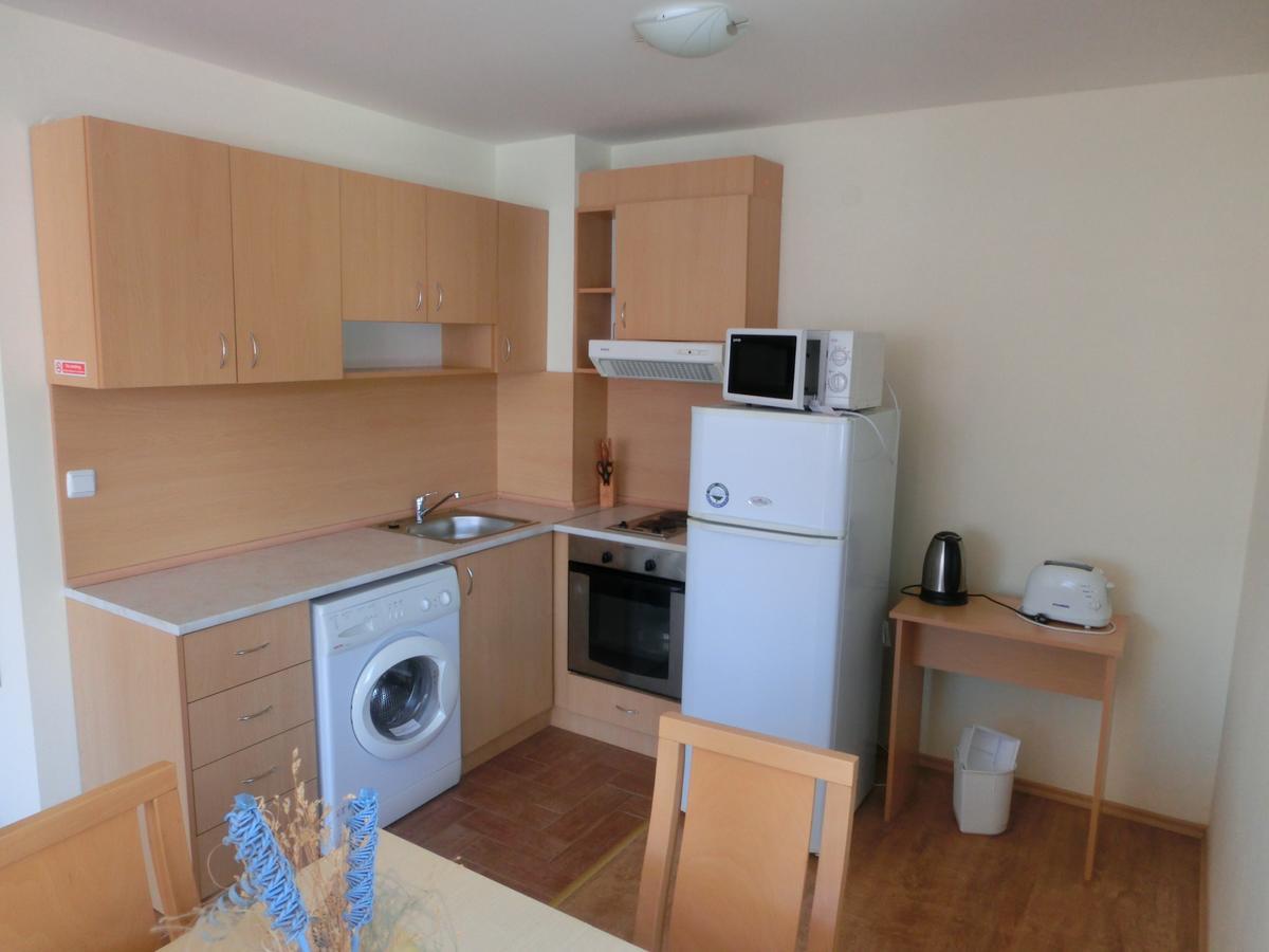Sea View Panorama Apartment On Complex With Pools And Beach, Sveti Vlas Exteriör bild